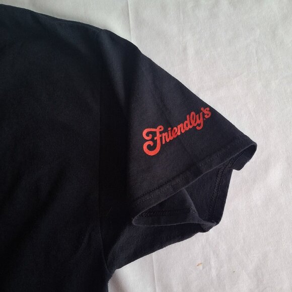 T Shirt Friendly's Ice Cream Sweet Rewards Get a Free Sundae Promo Size L Large - Picture 3 of 8